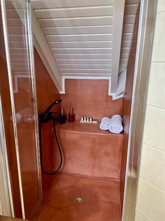 Central Smart Maisonette Appartement Argostoli  Buitenkant foto