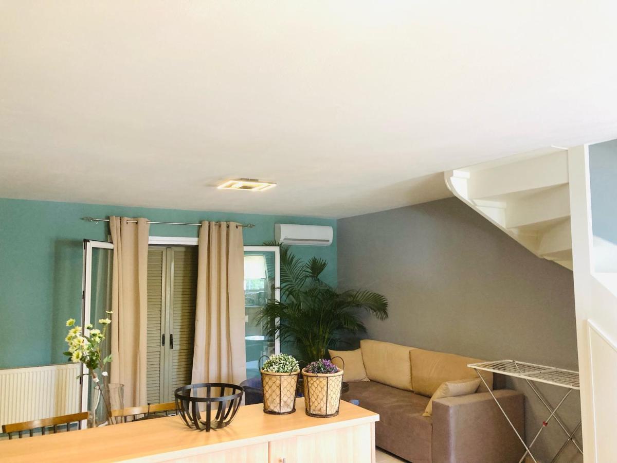 Central Smart Maisonette Appartement Argostoli  Buitenkant foto